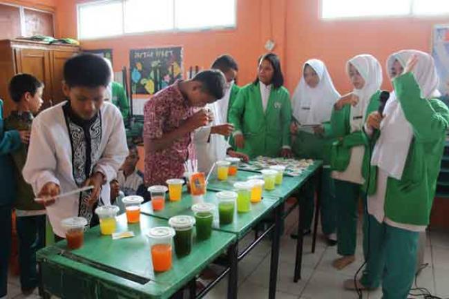 Himazi Poltekkes Riau Edukasi Siswa SMP Juara Pekanbaru soal Gizi